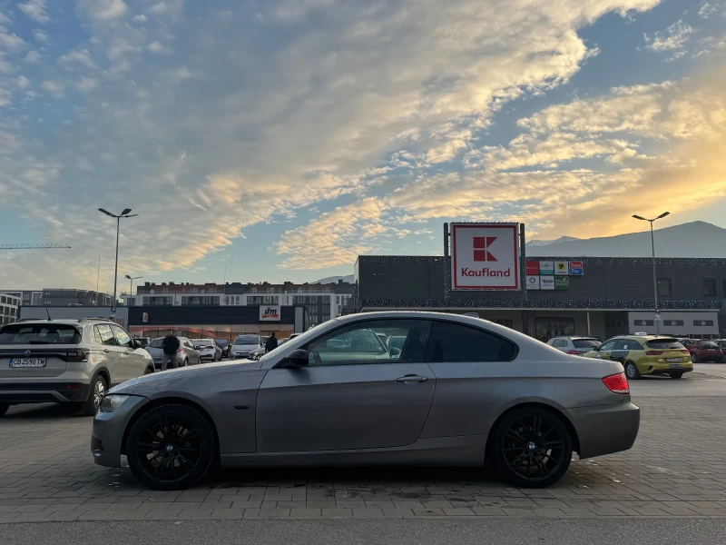 BMW 320, снимка 4 - Автомобили и джипове - 52830349