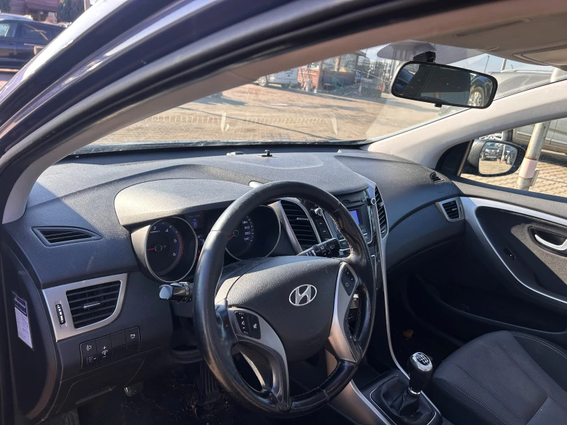 Hyundai I30 1.6CRDI EURO 5, снимка 11 - Автомобили и джипове - 53154724
