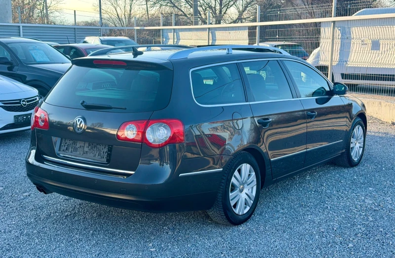 VW Passat Автомат/Дистроник/Фул, снимка 8 - Автомобили и джипове - 53156184