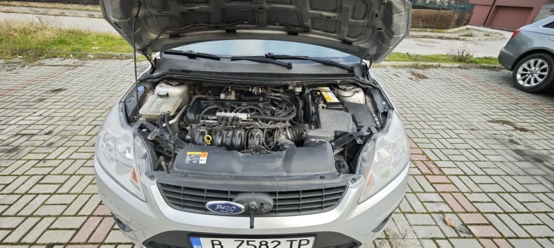 Ford Focus 2.0 i, снимка 9 - Автомобили и джипове - 53405507