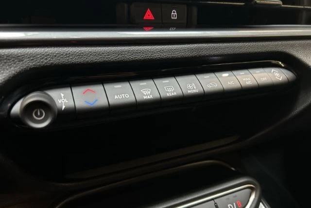 Abarth 595 600 E SCORPIONISSIMA LAUNCH EDITION 360 CAMERA  , снимка 11 - Автомобили и джипове - 51508923