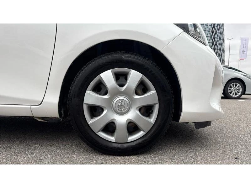 Toyota Yaris 1.0 VVT-I 5MT CREA, снимка 15 - Автомобили и джипове - 53462964