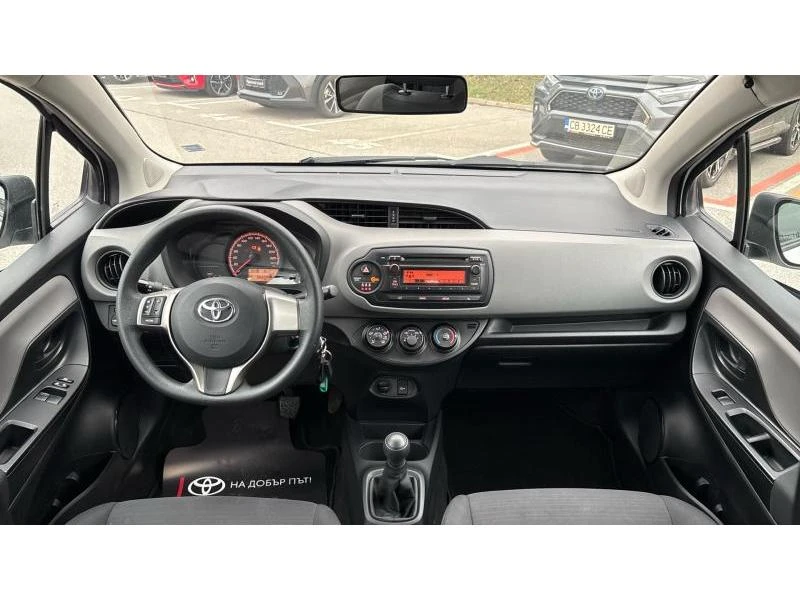Toyota Yaris 1.0 VVT-I 5MT CREA - изображение 7
