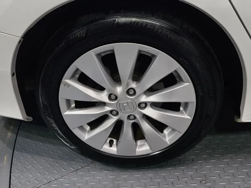 Honda Accord 2.4, снимка 5 - Автомобили и джипове - 54253391