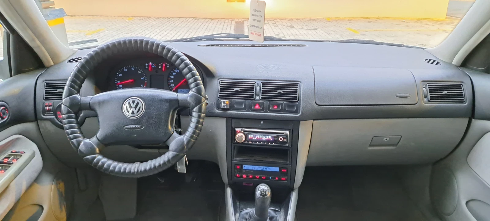 VW Golf 1.6SR/101КС/ГАЗ/БЕНЗИН - изображение 10