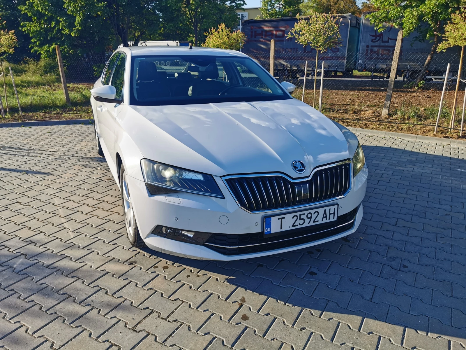 Skoda Superb 2.0 TDI - изображение 3