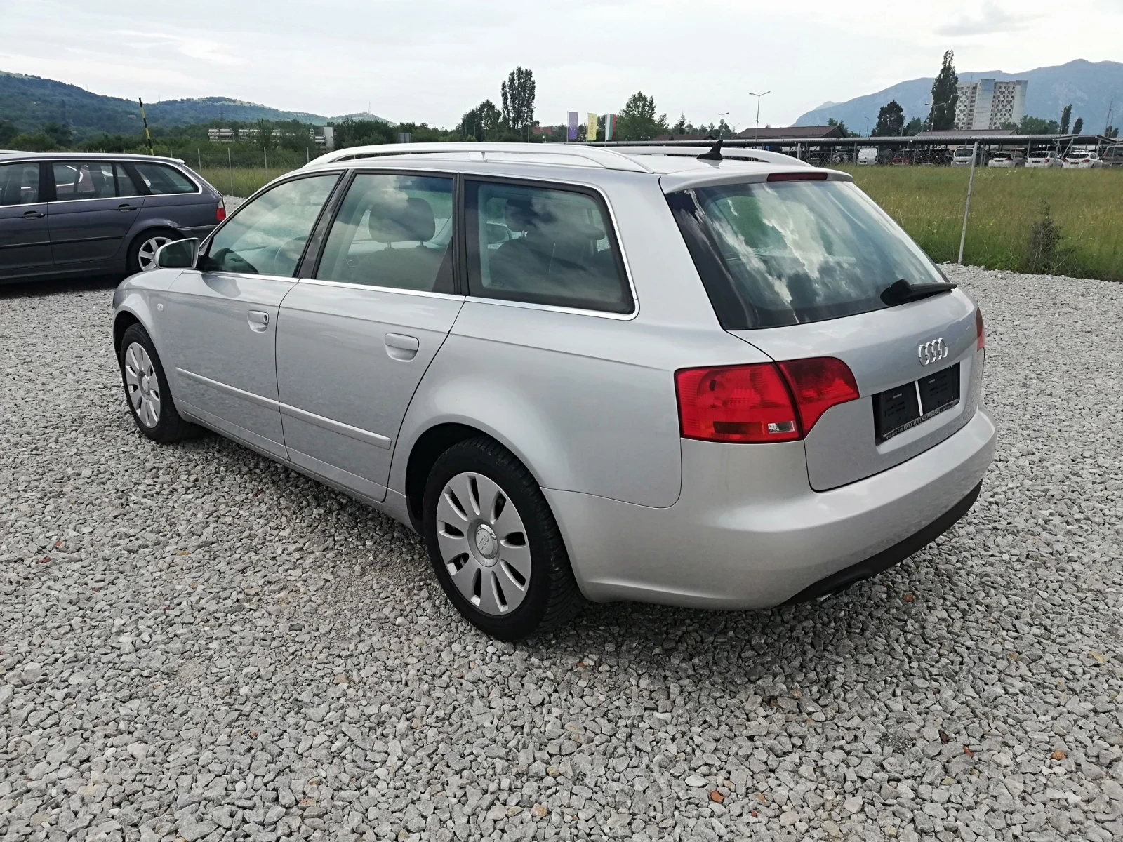 Audi A4 2.0tdi kli navi IT. - изображение 4