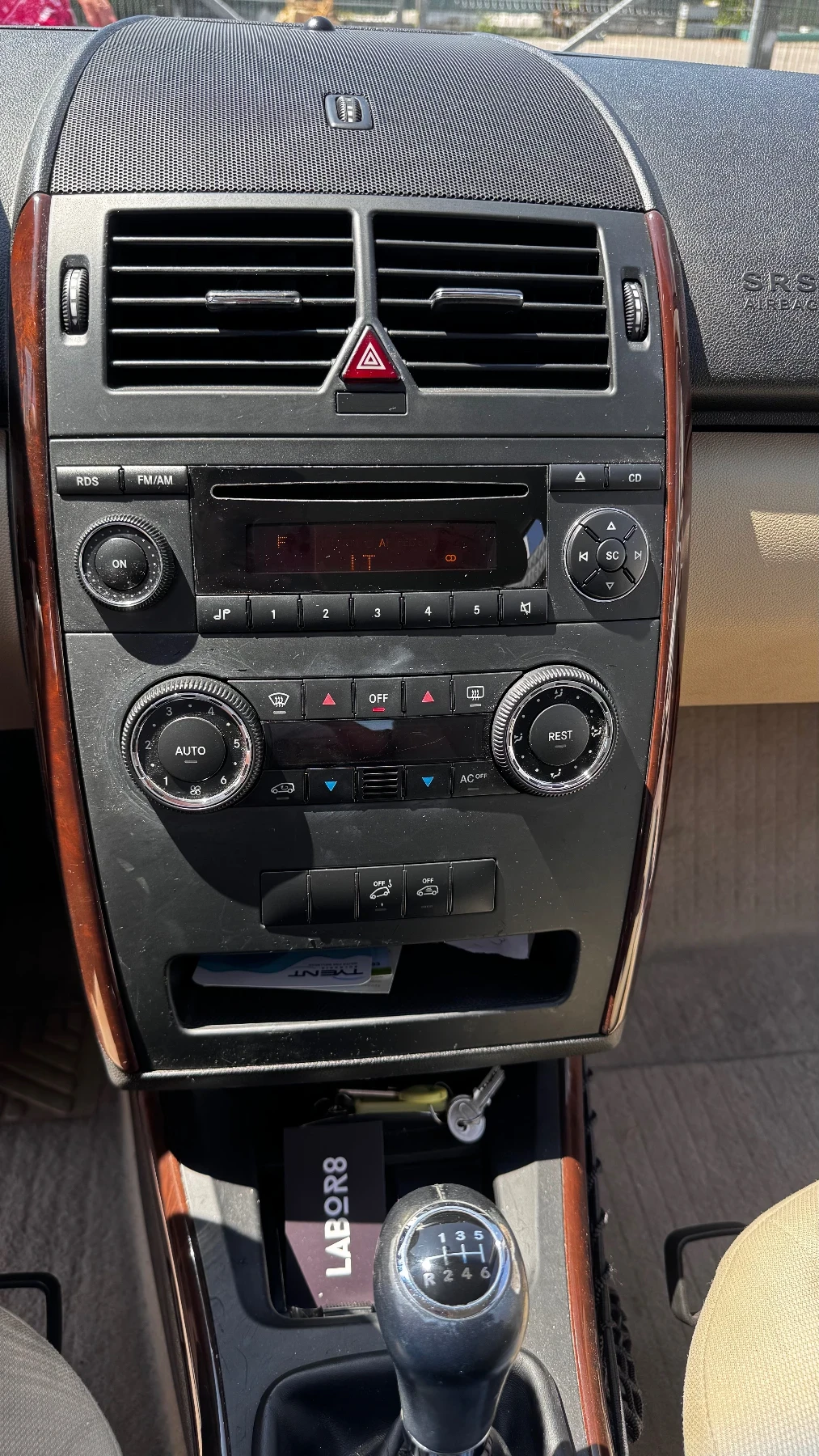 Mercedes-Benz A 180  - изображение 7