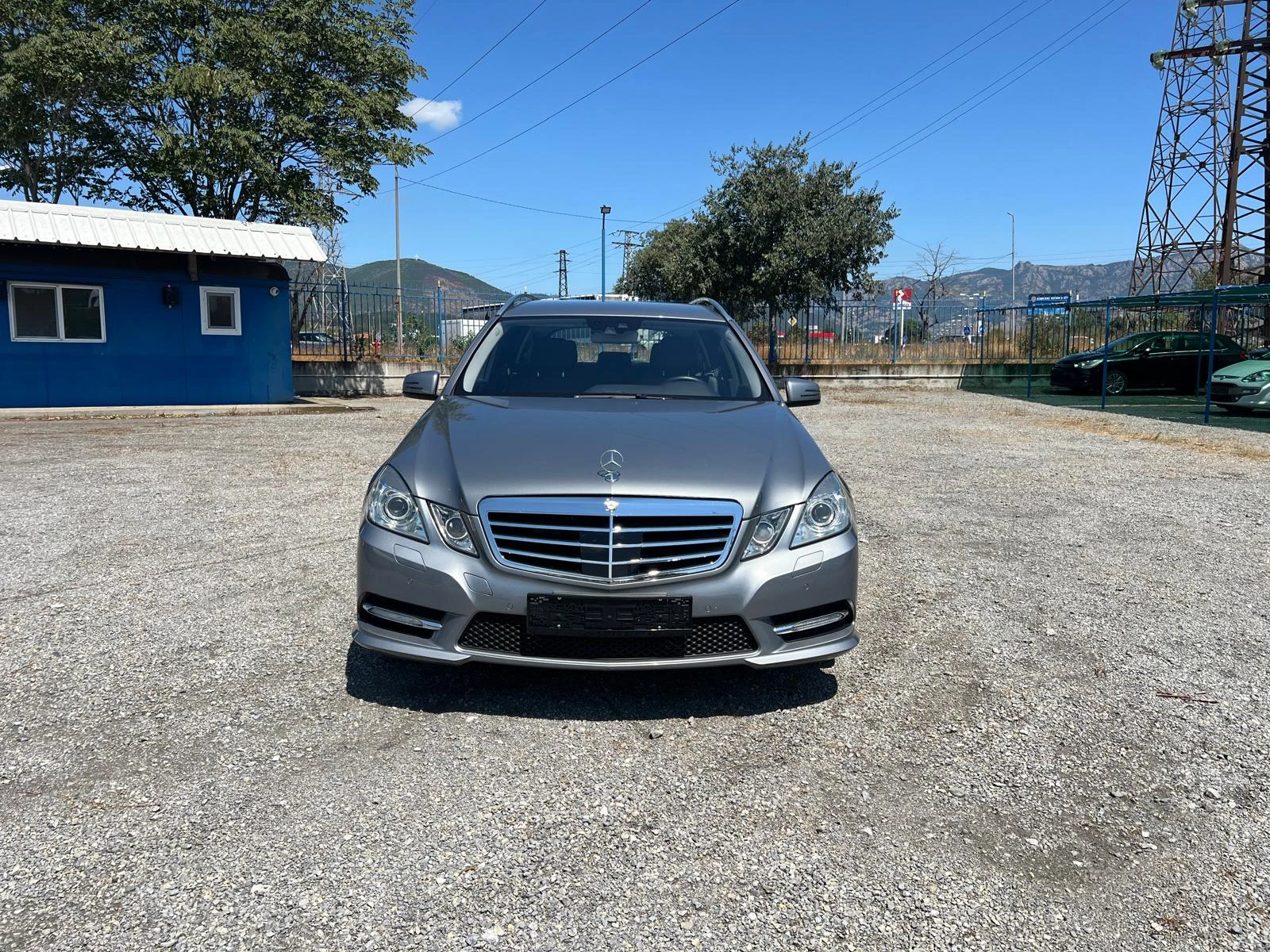 Mercedes-Benz E 350 CDi AMG Line 4MATIC НОЩНО ВИЖДАНЕ Airmatic  - изображение 2