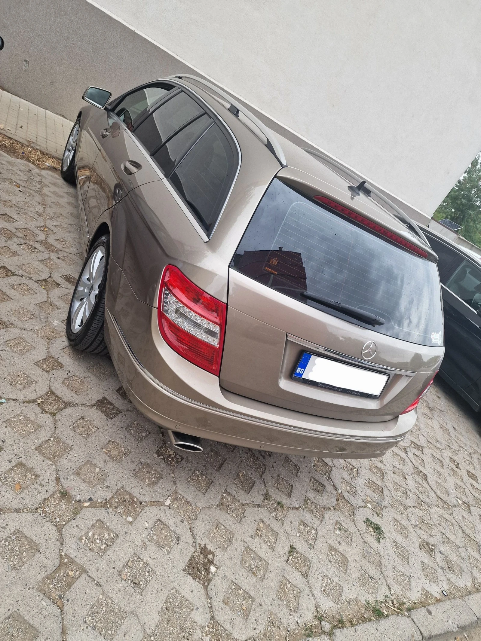 Mercedes-Benz C 220 W204 - изображение 2