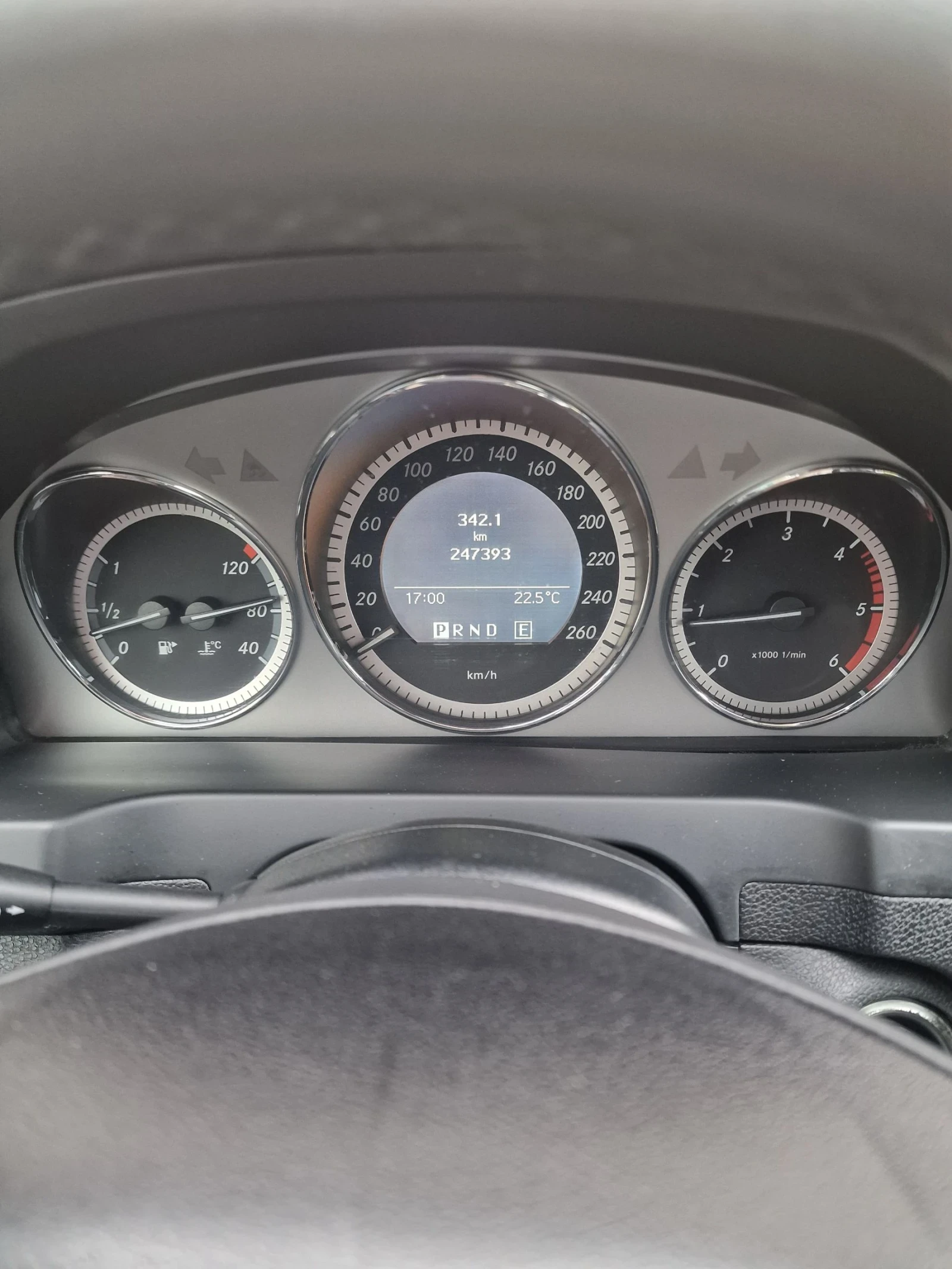 Mercedes-Benz C 220 W204 - изображение 8