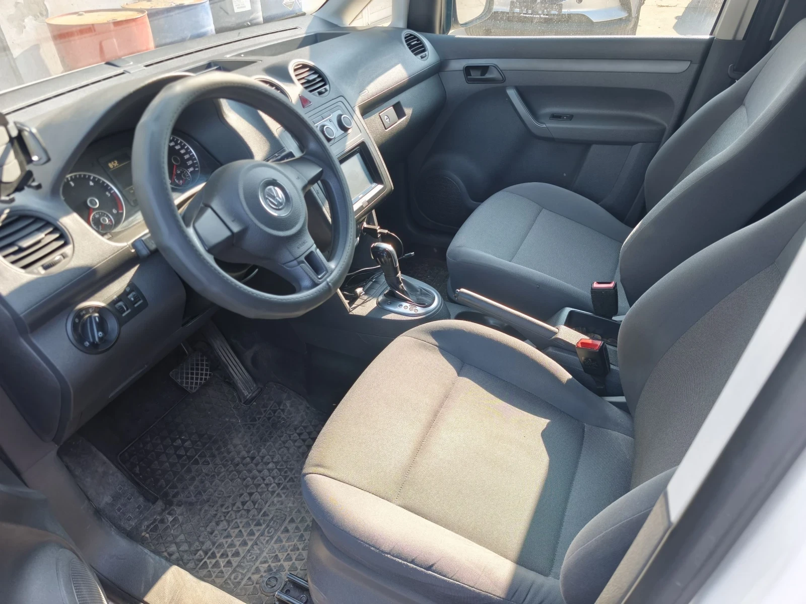 VW Caddy  - изображение 5