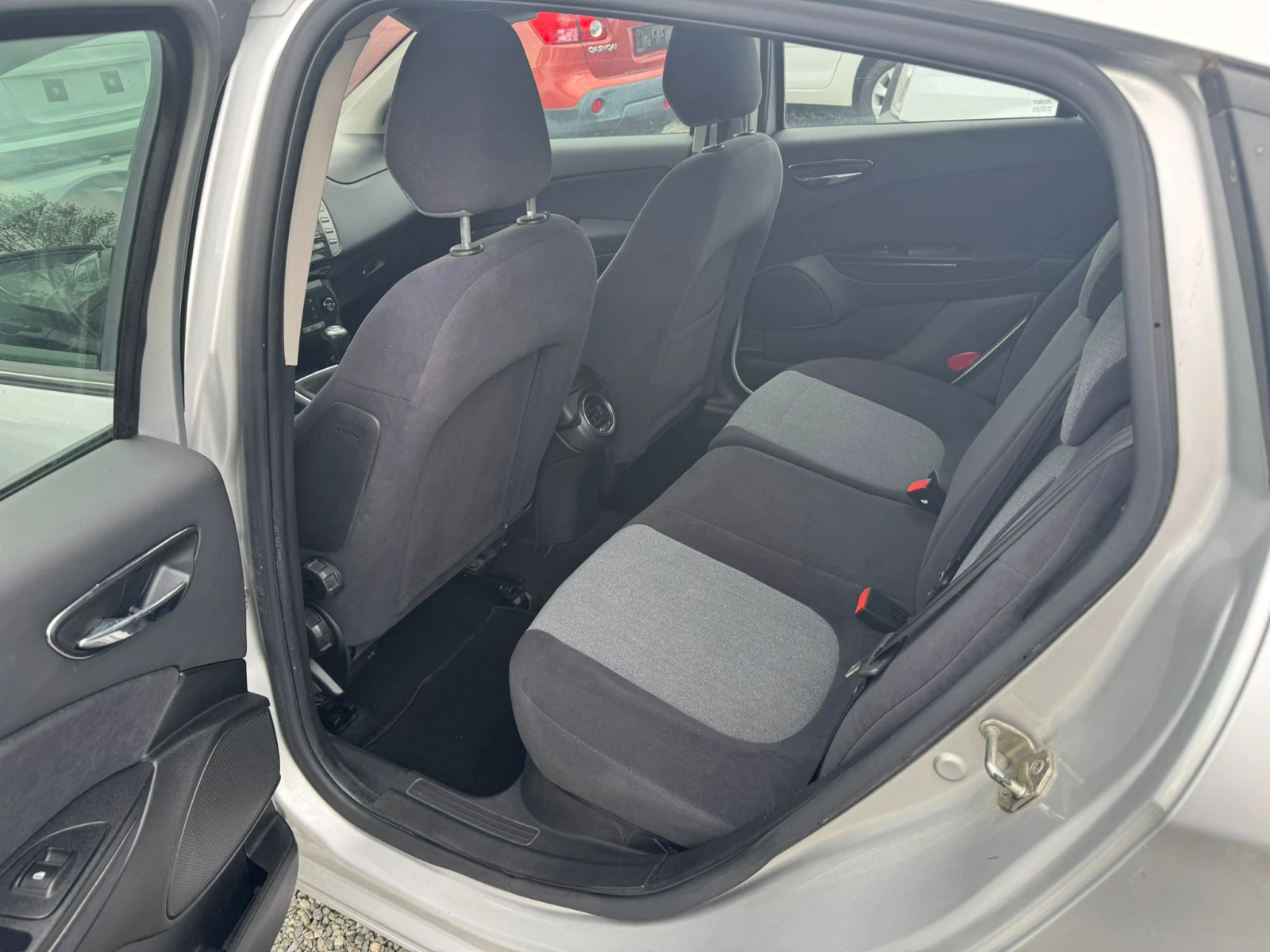 Fiat Bravo 1.6 - изображение 9