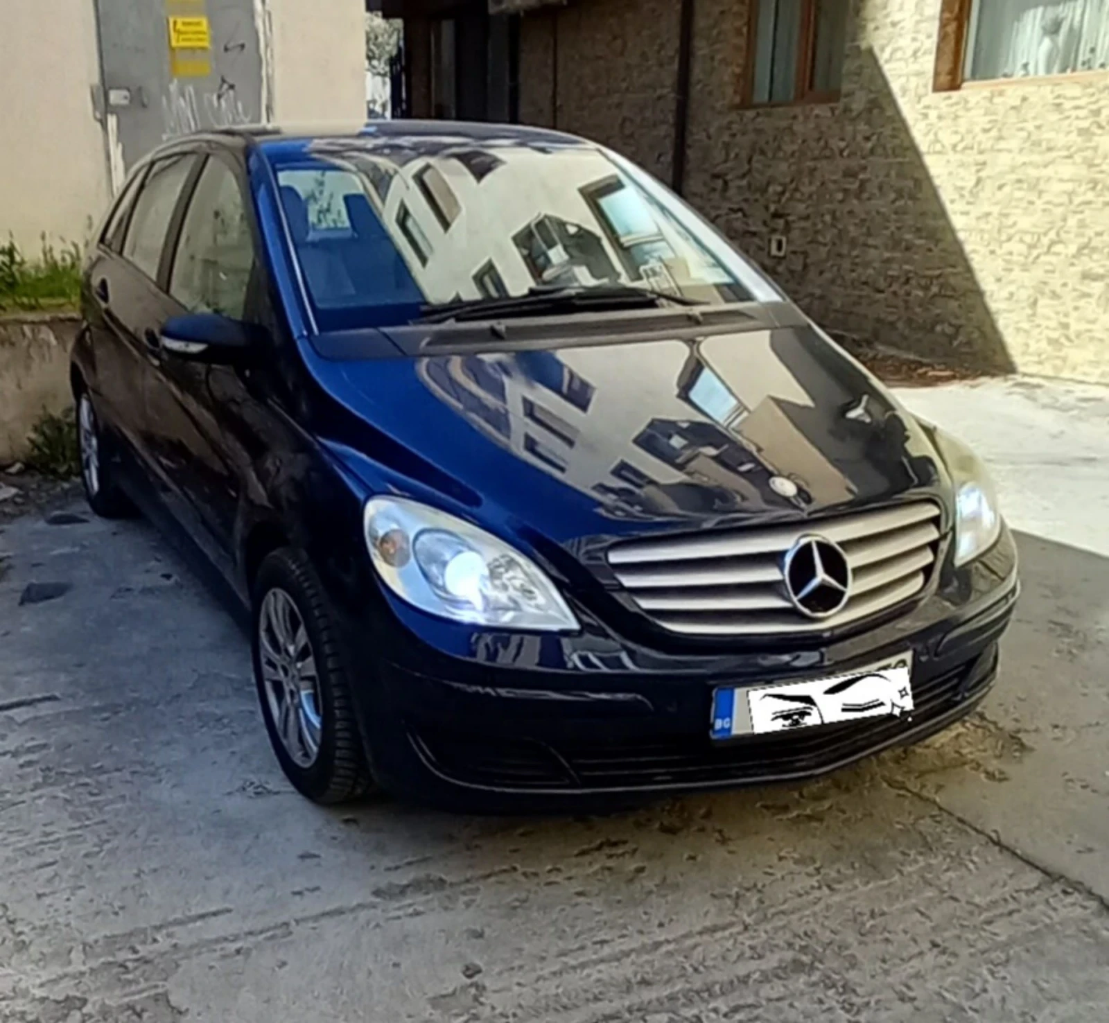 Mercedes-Benz B 200 Automatic  - изображение 2
