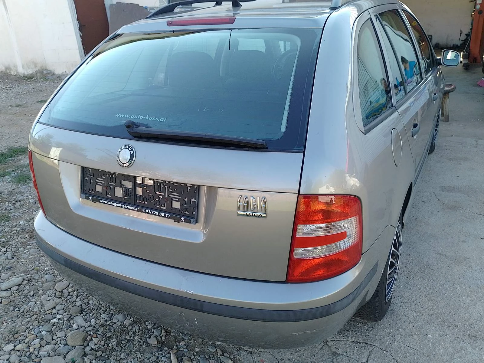 Skoda Fabia  - изображение 8