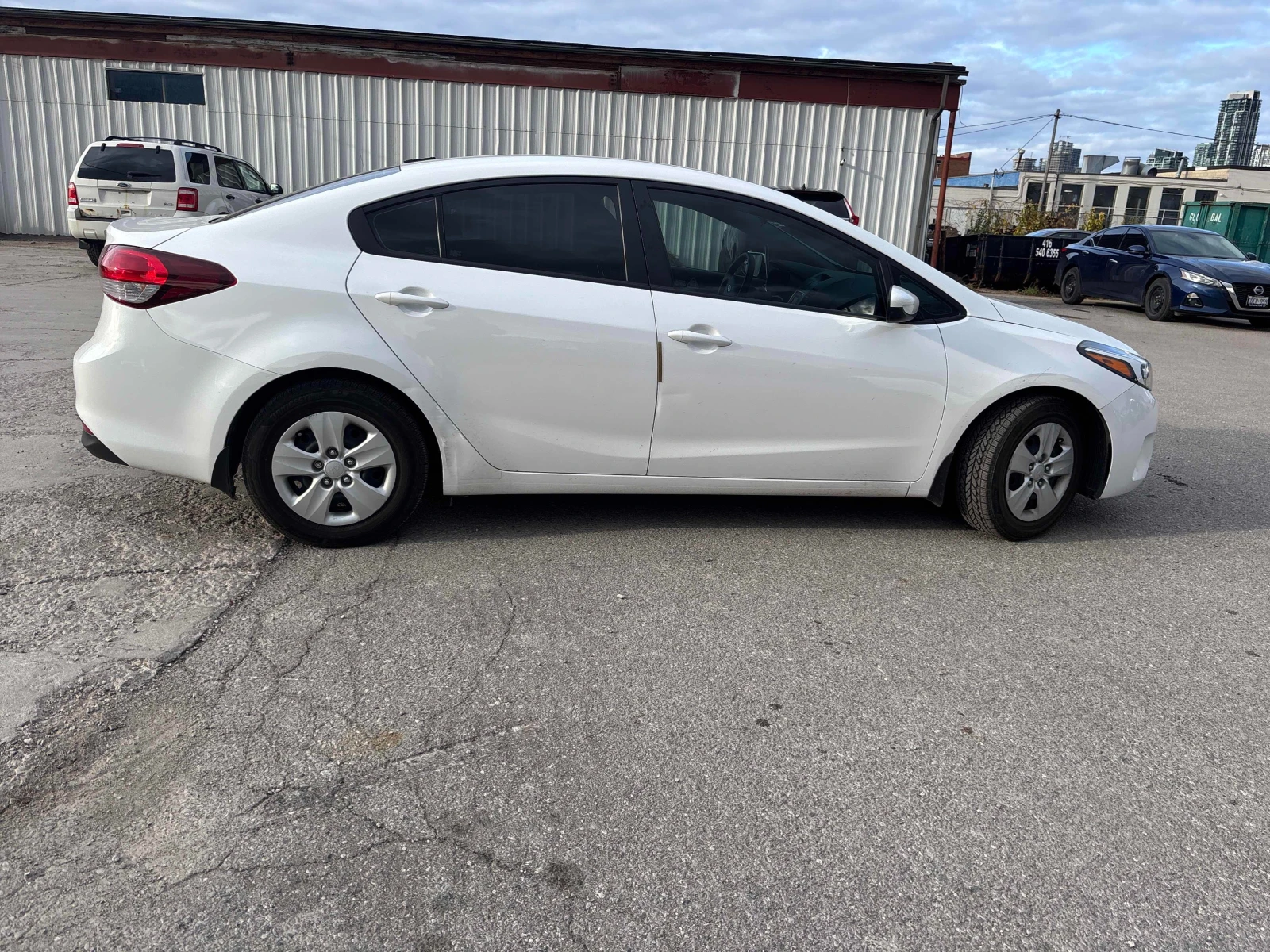 Kia Optima * CARFAX *    | Mobile.bg   3