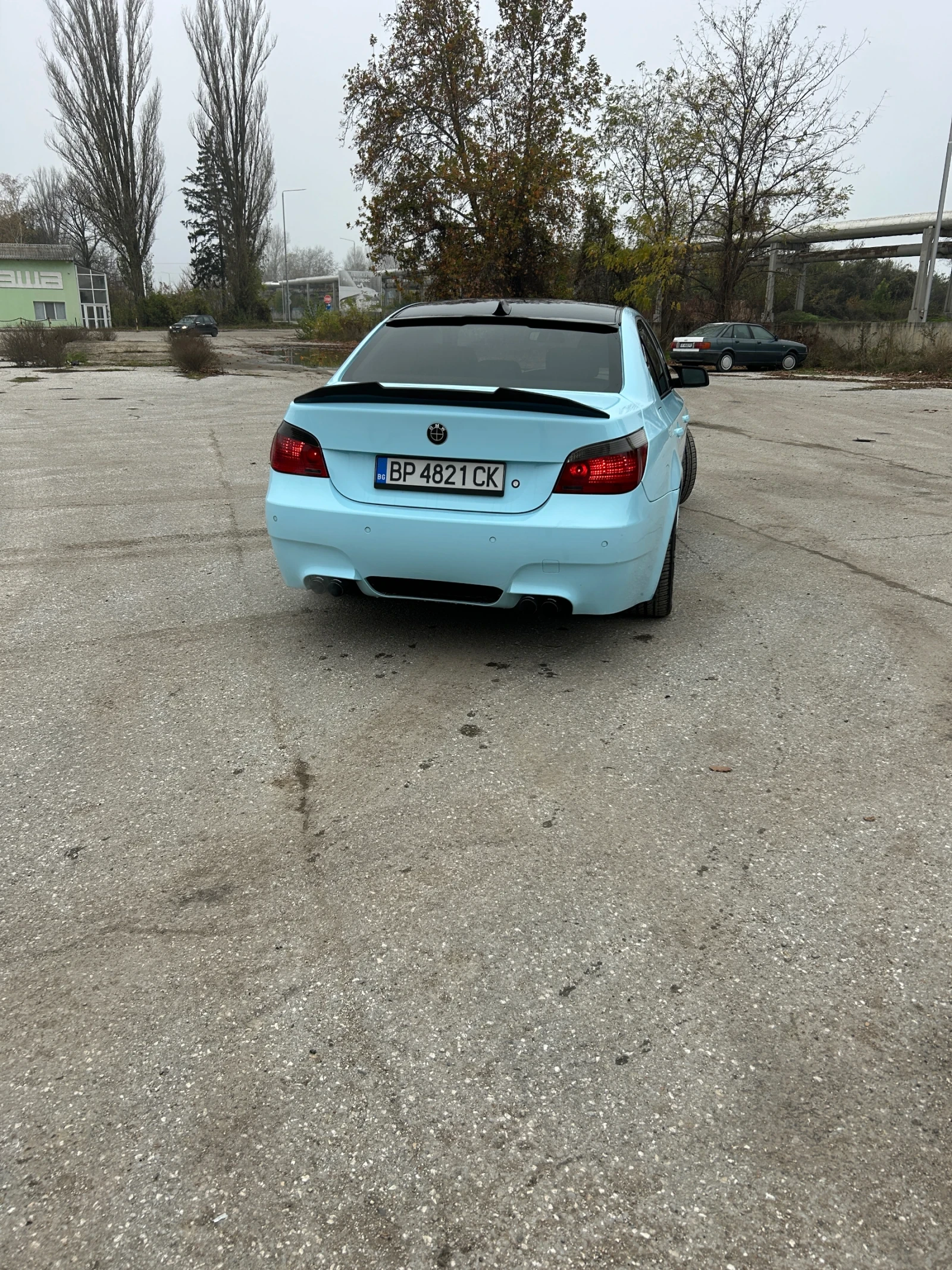 BMW 523  - изображение 5