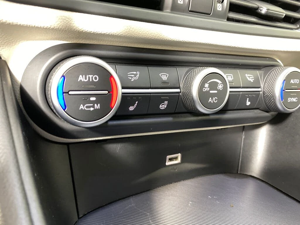 Alfa Romeo Giulia !TI-SPORT!* *   *  | Mobile.bg   16