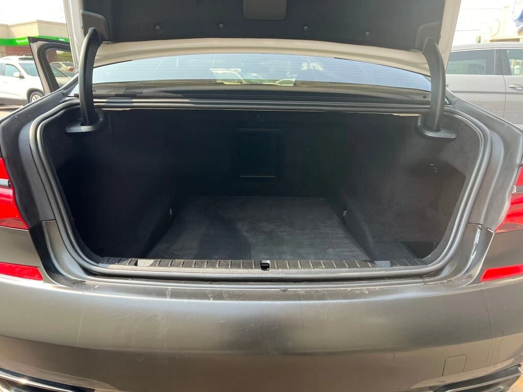 BMW 750 * xDRIVE 360 CAMERA | FULLY LOADED * CARFAX * ���� | Mobile.bg � ����������� 15