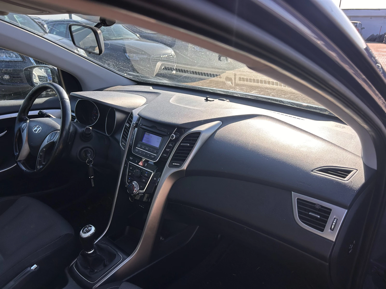 Hyundai I30 1.6CRDI EURO 5 - изображение 10