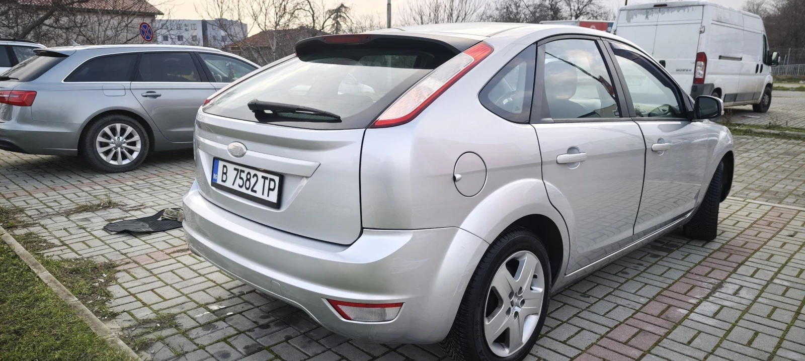 Ford Focus 2.0 i - изображение 3