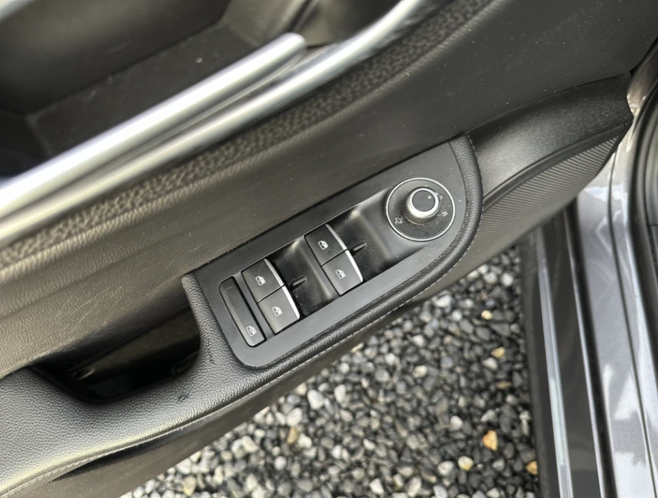 Alfa Romeo Giulia 2.2 JTDm Super, снимка 17 - Автомобили и джипове - 53801174