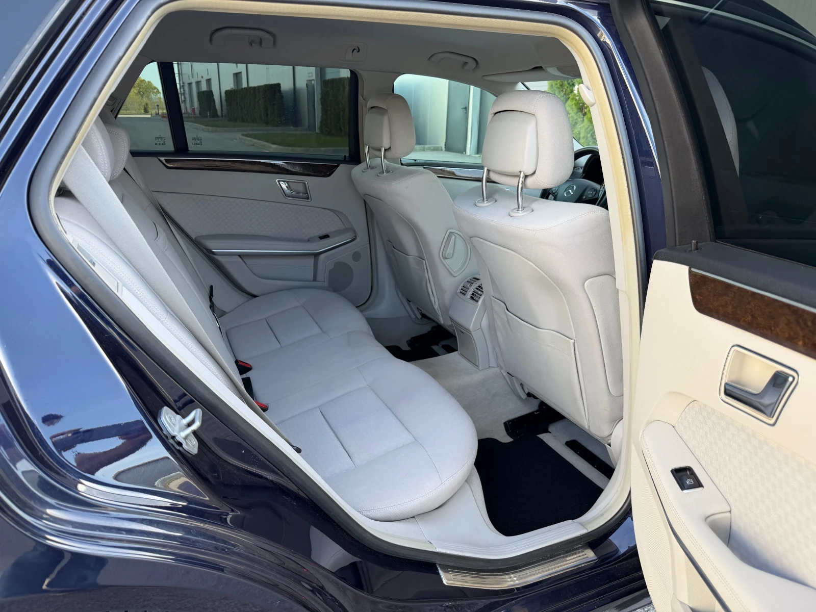 Mercedes-Benz E 220 cdi 170k.c | Mobile.bg � ����������� 13
