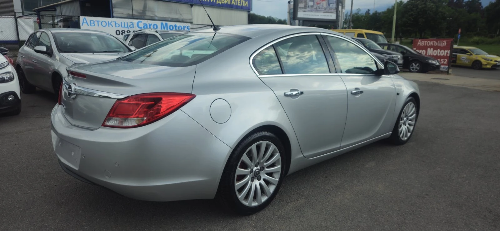 Opel Insignia 2.0tdci 130hp, снимка 12 - Автомобили и джипове - 54799001