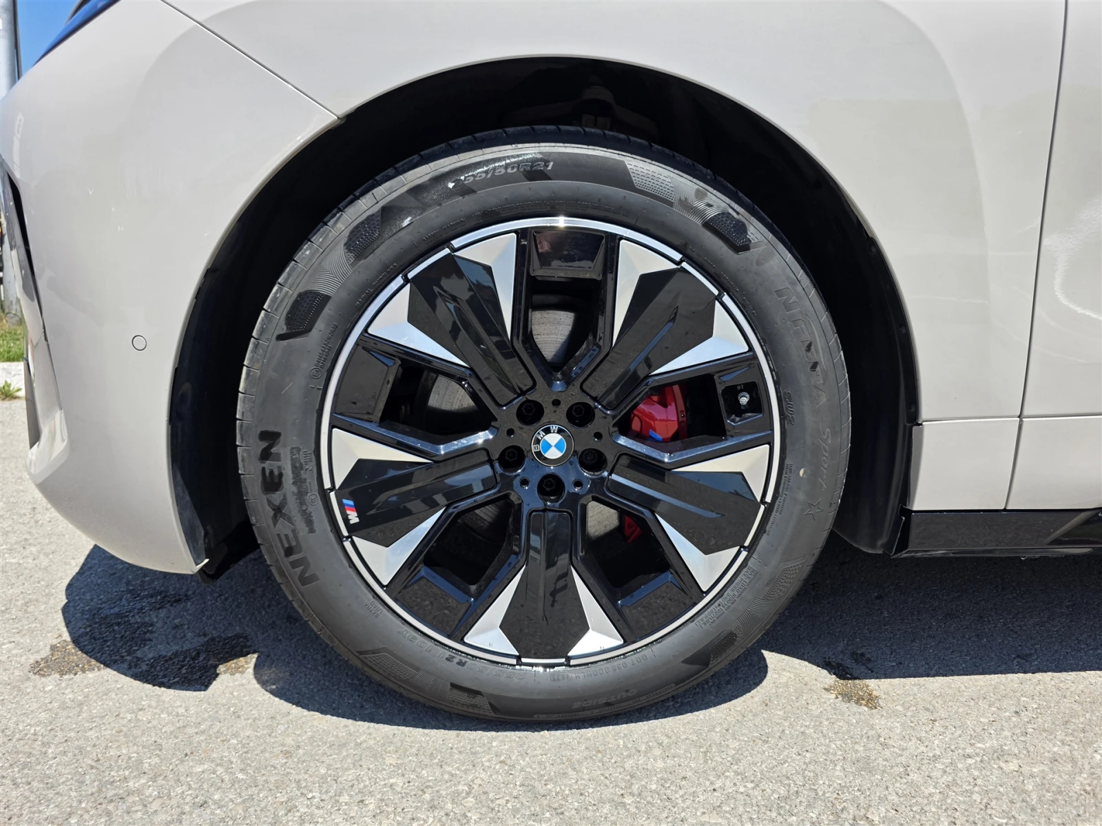 BMW iX xDrive45, снимка 5 - Автомобили и джипове - 54855422