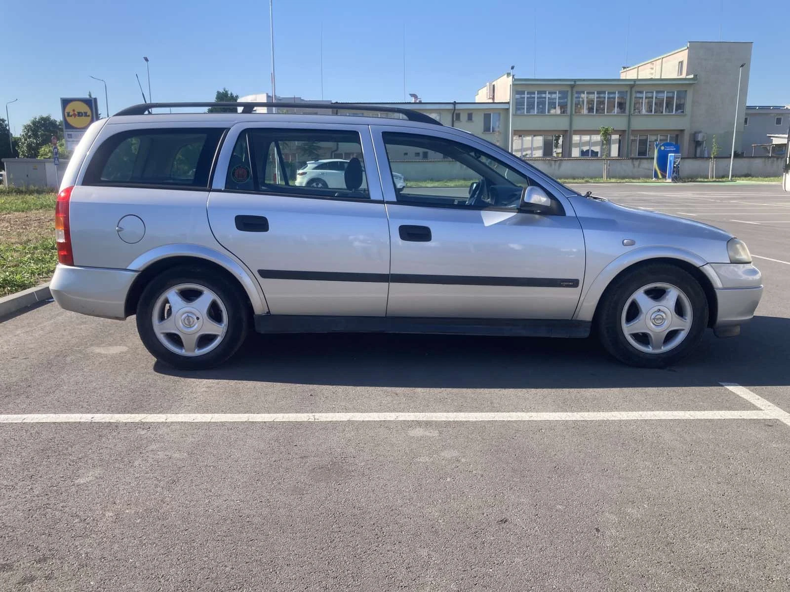 Opel Astra 1.6 Газов Инжекцион Климатик, снимка 6 - Автомобили и джипове - 55239952
