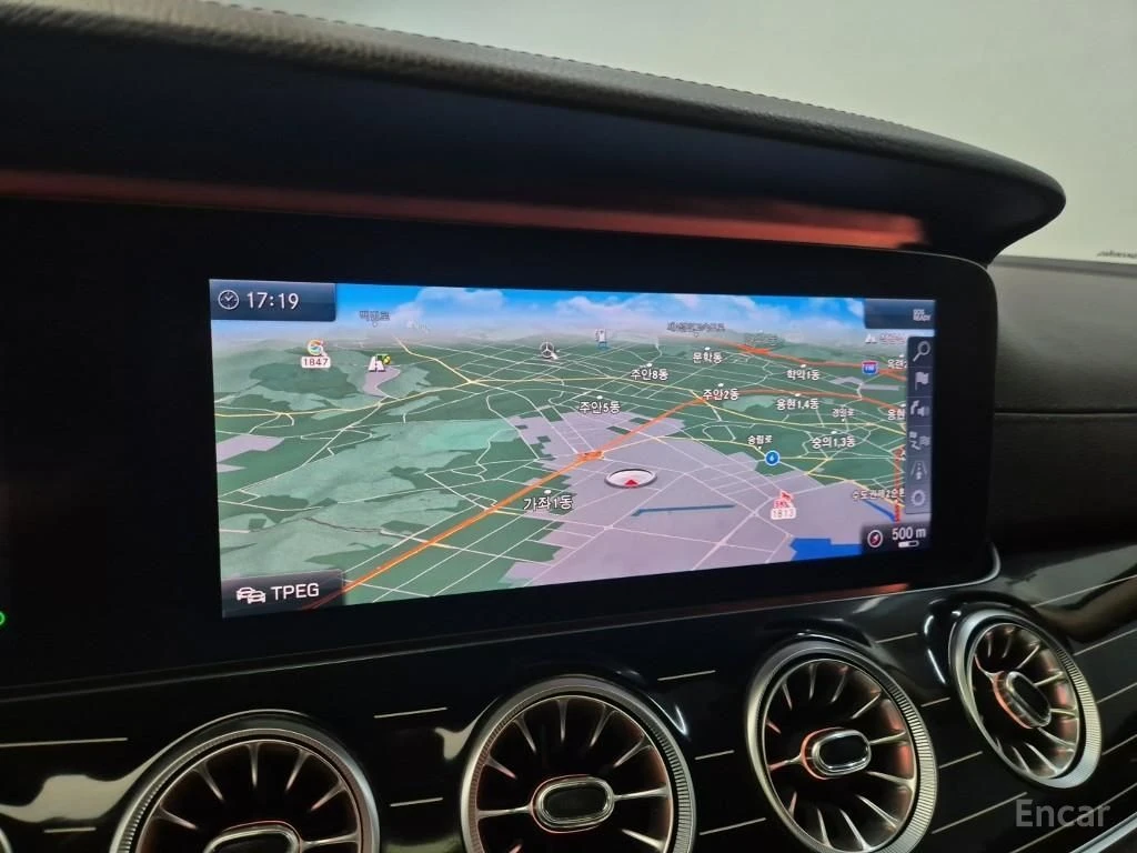 Mercedes-Benz CLS 450 4MATIC AMG Line* BURMESTER* 360 CAM* HEAD-UP* , снимка 12 - Автомобили и джипове - 55259222