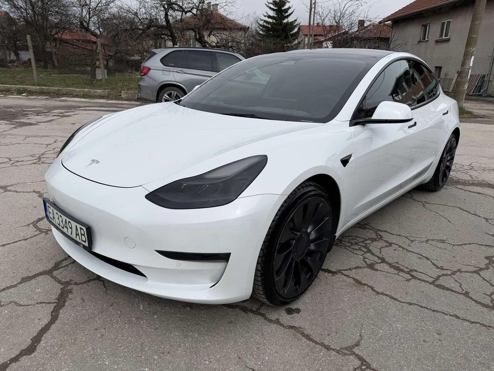 Tesla Model 3 Performance  | Mobile.bg � ����������� 1
