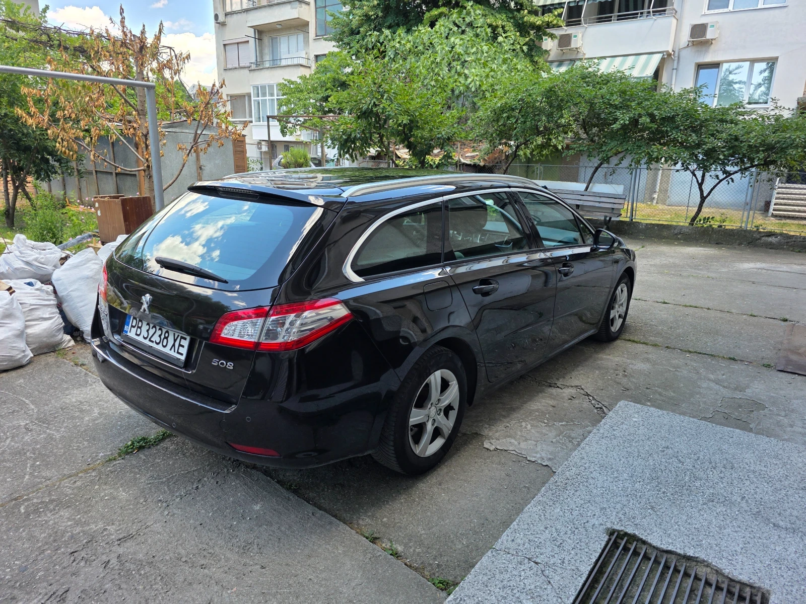 Peugeot 508 1.6 Blue-HDI Active, снимка 3 - Автомобили и джипове - 55970863