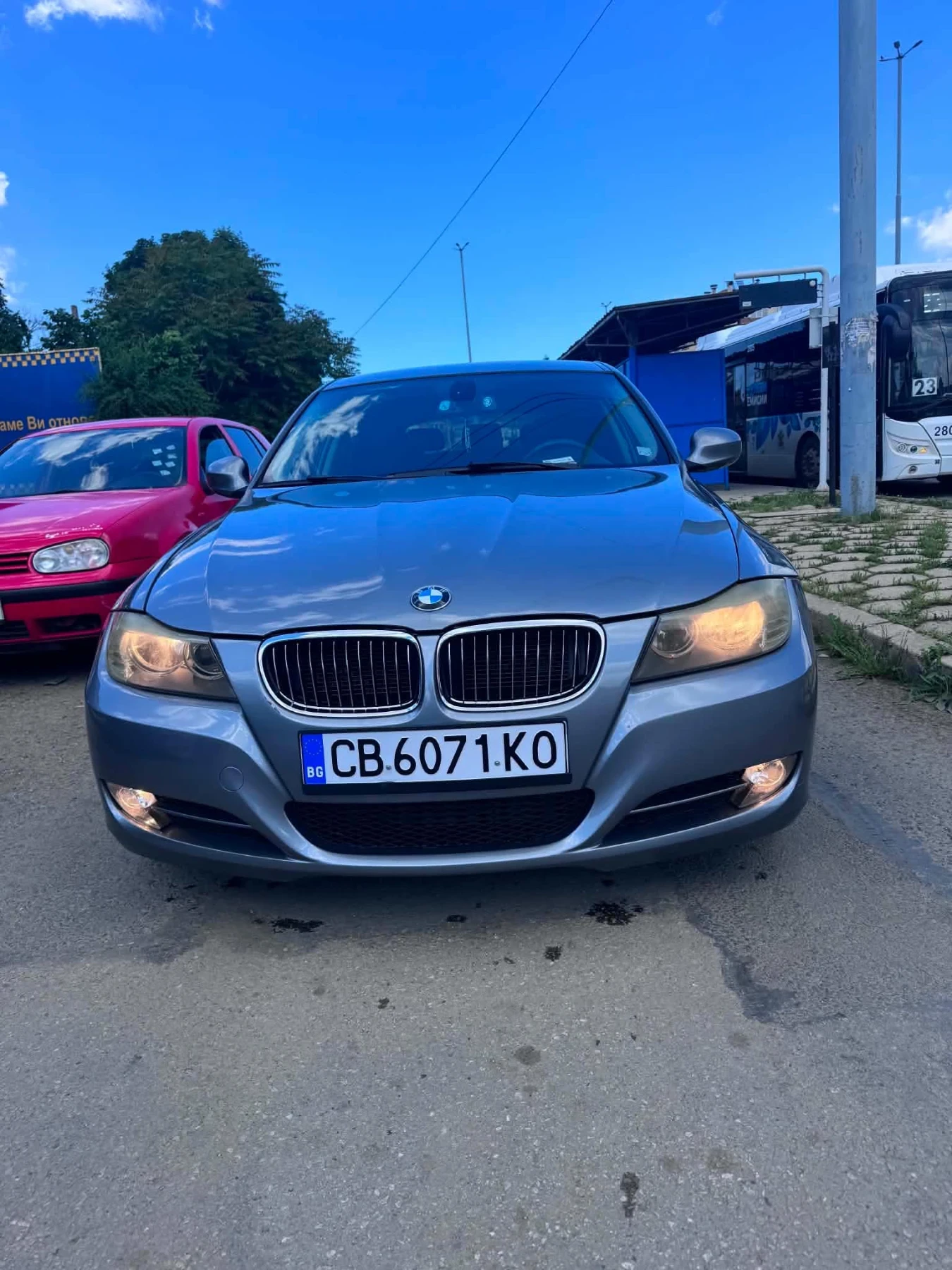 BMW 320