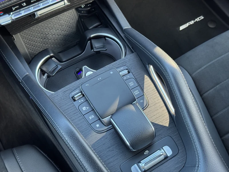 Mercedes-Benz GLE 400 D* COUPE* AMG* BURMESTER* AIRMATIC* HEADUP* PANO* , снимка 13 - Автомобили и джипове - 52273196