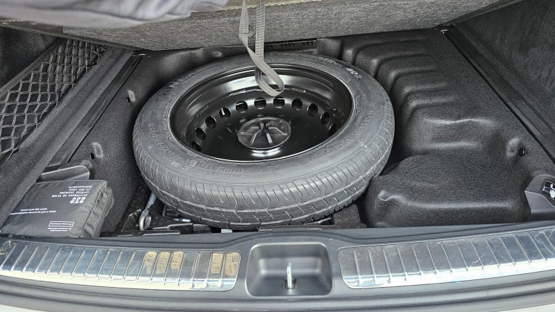 Mercedes-Benz GLE 350 D AMG-LINE , снимка 16 - Автомобили и джипове - 52290452