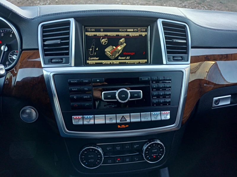 Mercedes-Benz GL 500 AMG Pack/360/Offroad pack/Harman Kardon, снимка 13 - Автомобили и джипове - 52421216