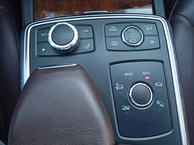 Mercedes-Benz GL 500 AMG Pack/360/Offroad pack/Harman Kardon, снимка 14 - Автомобили и джипове - 52421216