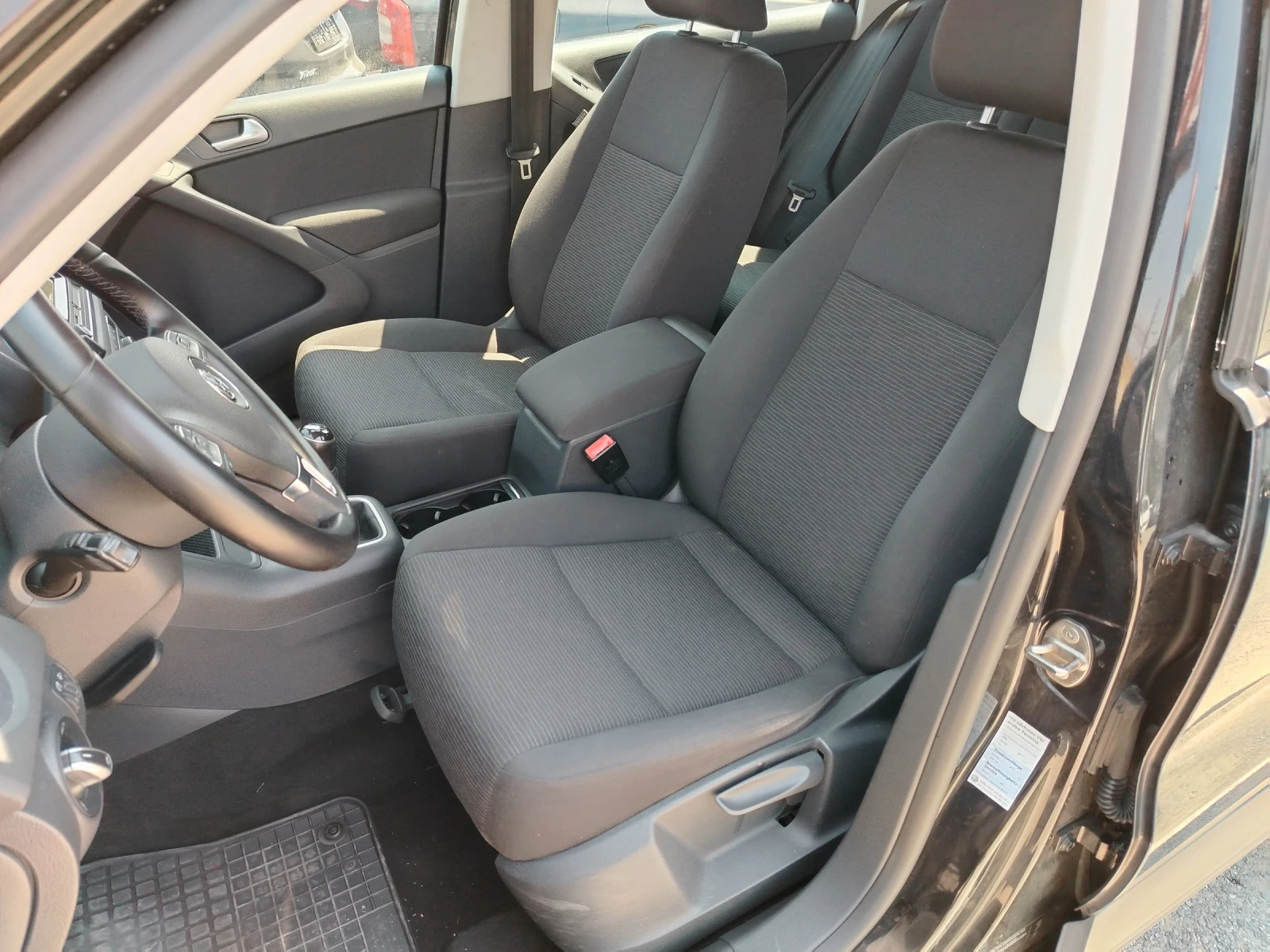 VW Tiguan 2.0 TDI 4MOTION | Mobile.bg — изображение 12