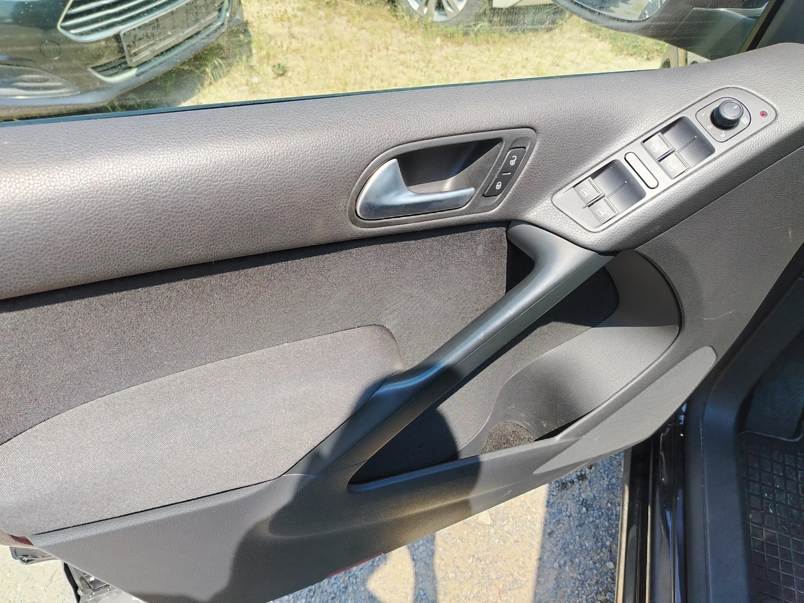 VW Tiguan 2.0 TDI 4MOTION | Mobile.bg — изображение 11