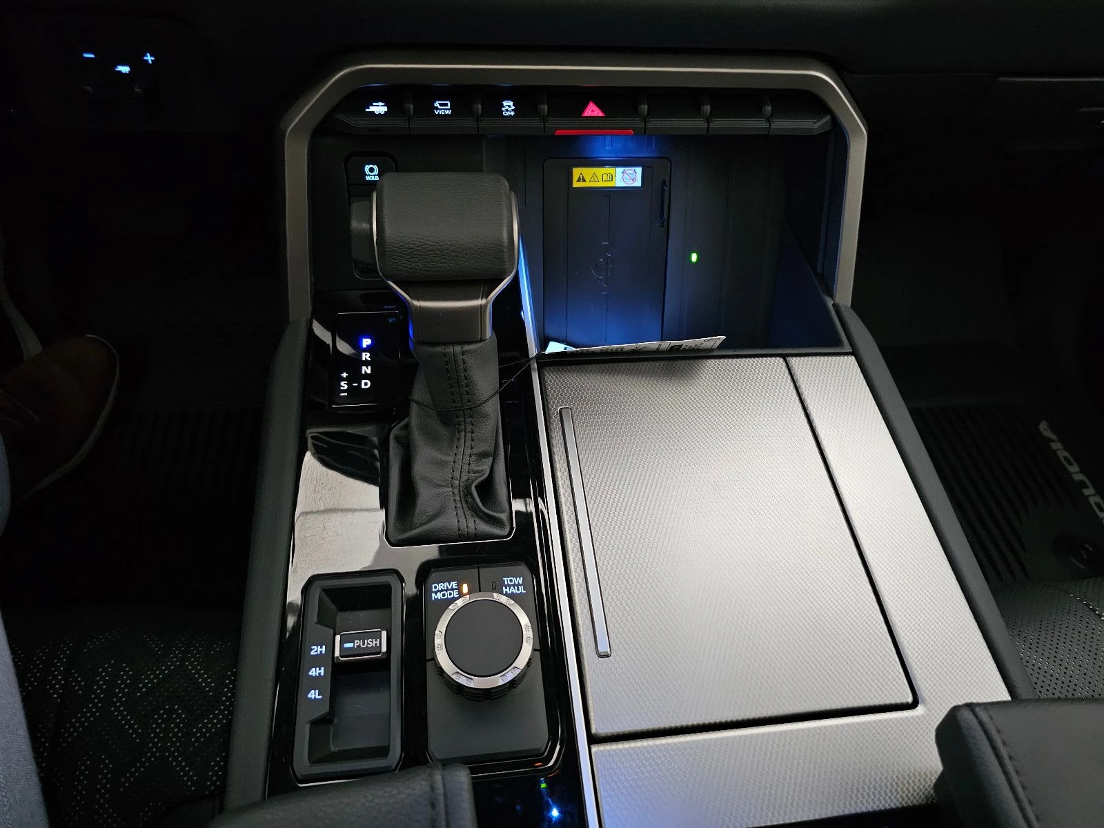 Toyota Sequoia 3.5 HYBRID/ LIMITED/ JBL/ 360/ PANO/ | Mobile.bg   14