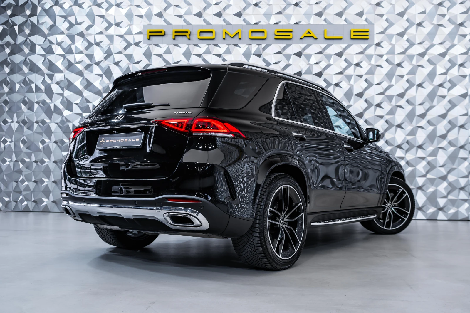 Mercedes-Benz GLE 400 d 4M * AMG* 7Seats* Burmester* Pano* 360*  - изображение 4
