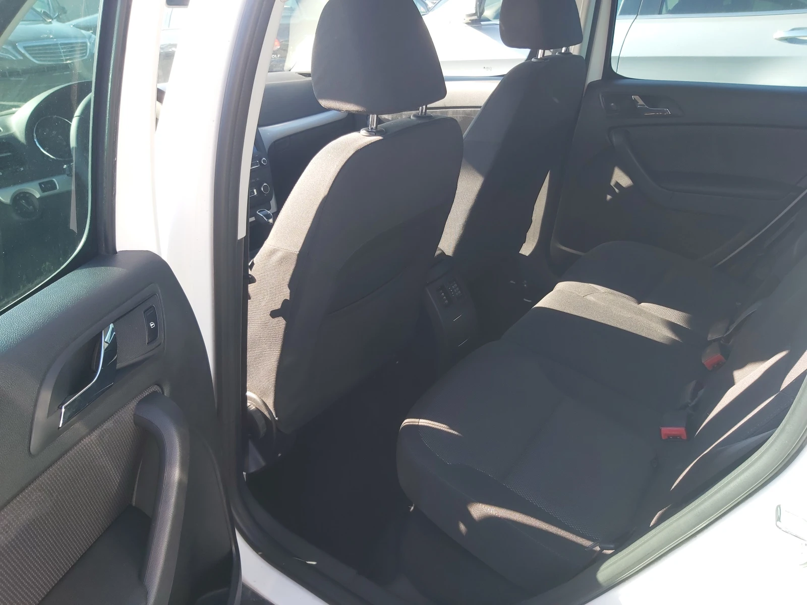 Skoda Yeti 1.6d-Euro-5A - изображение 7