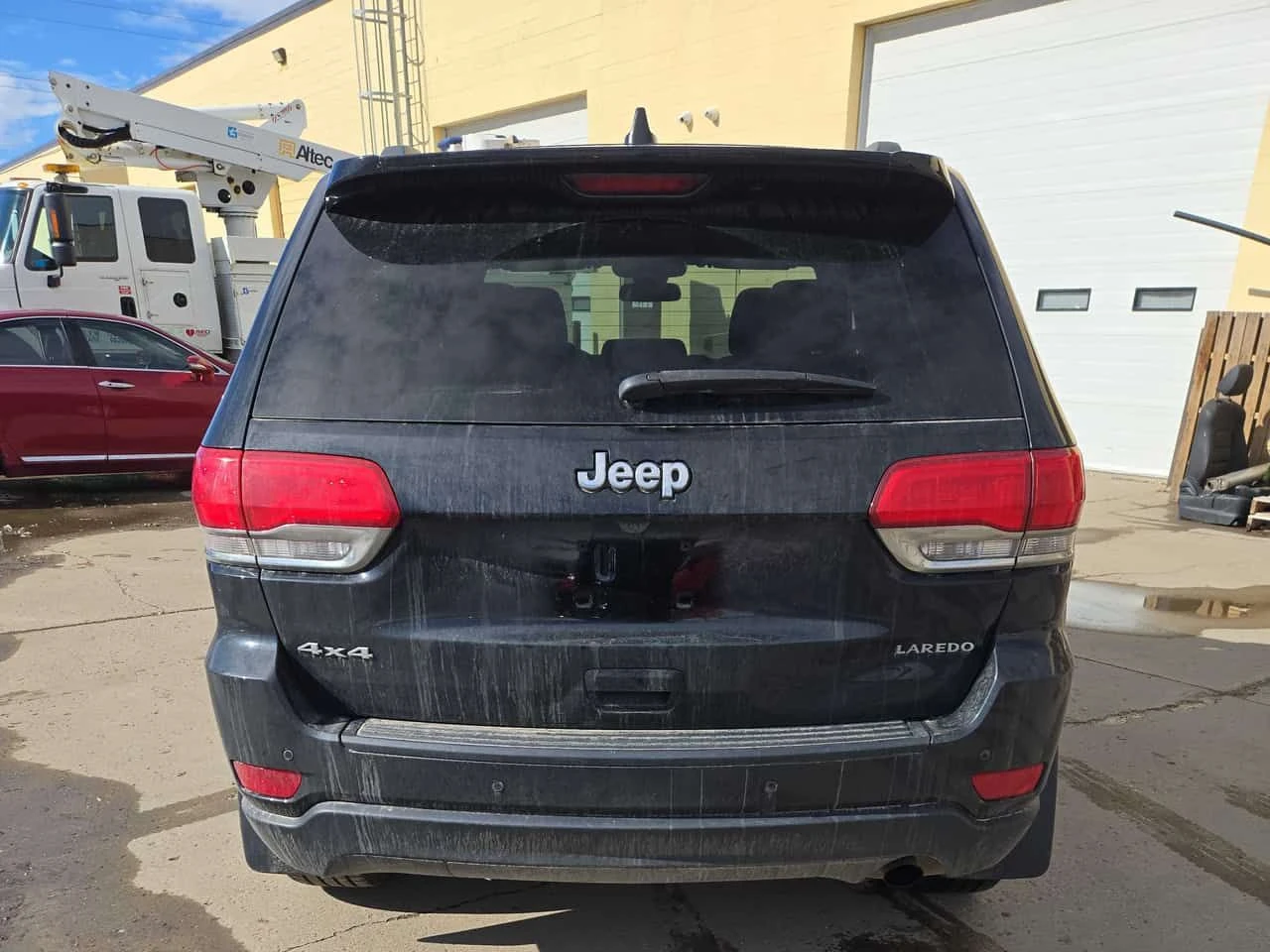 Jeep Grand cherokee * Laredo * CARFAX * ПОДГРЕВИ * КАМЕРА * NAVI, снимка 4 - Автомобили и джипове - 53885778