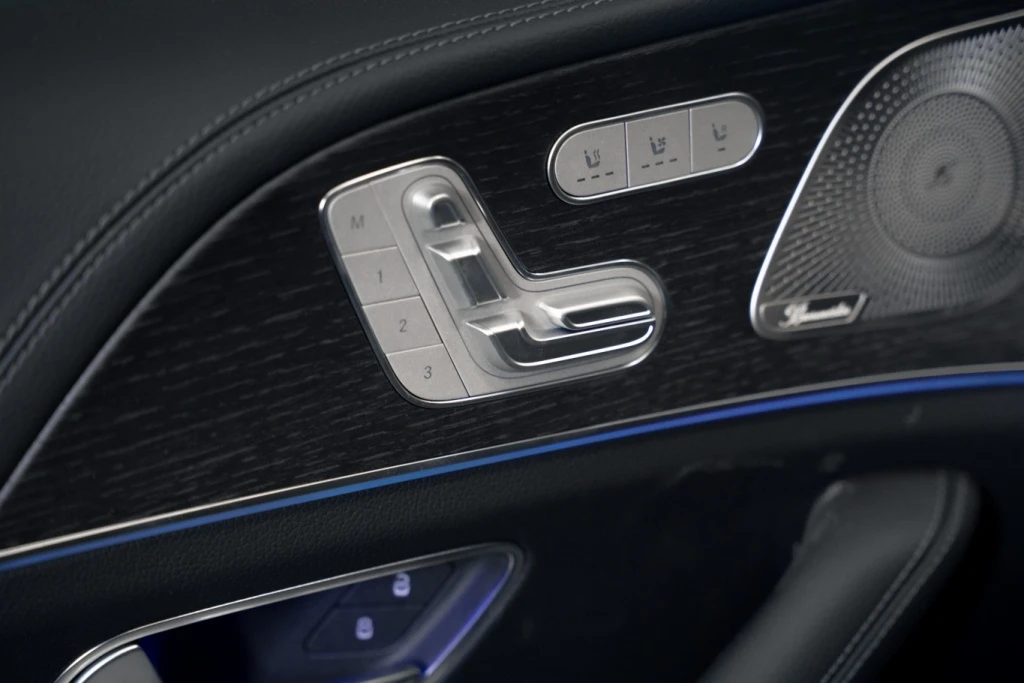 Mercedes-Benz GLE 350 4MATIC AMG Pack Burmester, снимка 17 - Автомобили и джипове - 54944979