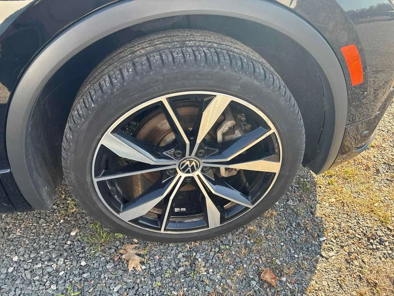 VW Tiguan, снимка 7 - Автомобили и джипове - 56728749