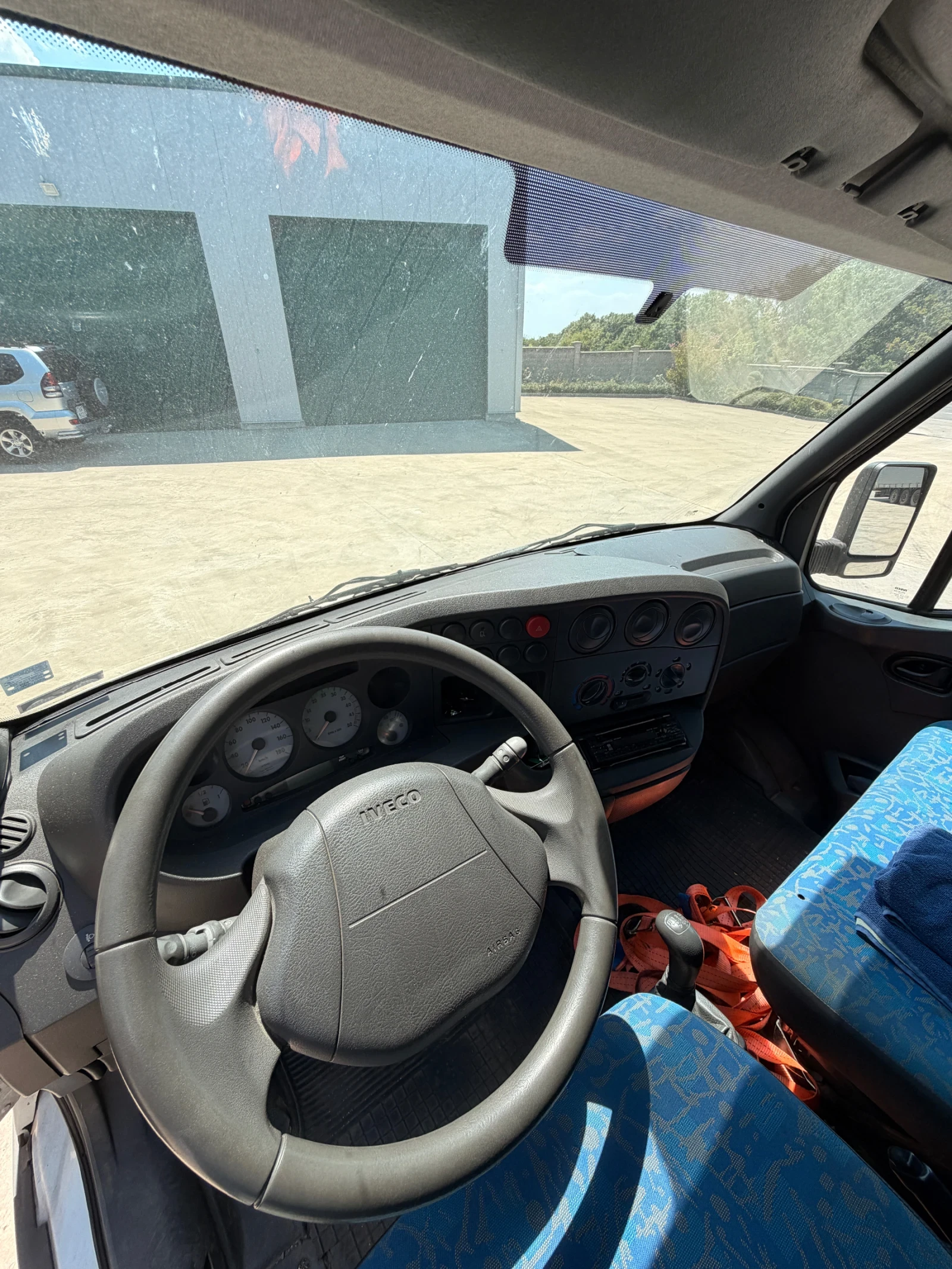 Iveco 50s13, снимка 9 - Бусове и автобуси - 55624337