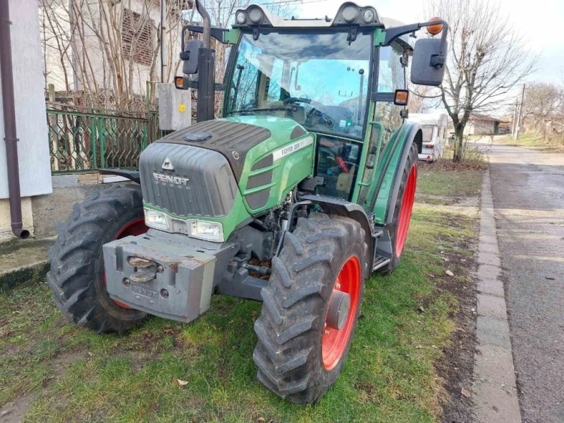 Трактор Fendt Vario 209, снимка 2 - Селскостопанска техника - 47923216