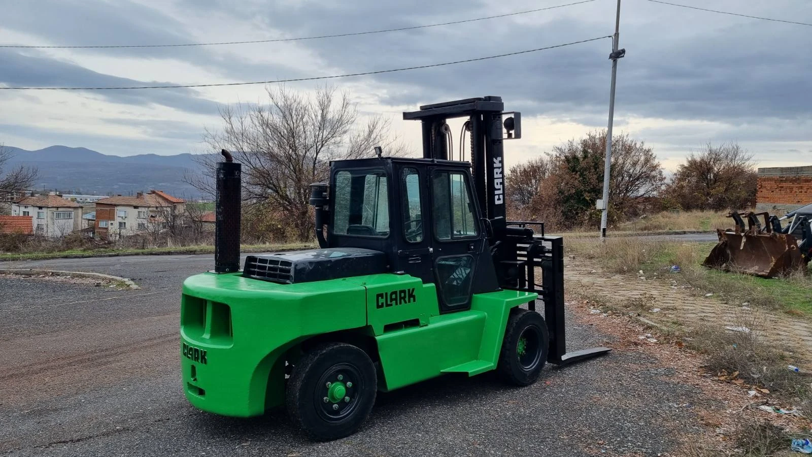  Clark C500Y | Mobile.bg   4