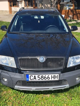 Skoda Octavia Scout , снимка 1